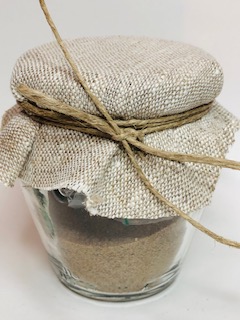 Vit Salvia kit för rening. Innehåll: En Glaskruka, En Koltablett, Ca 100 gram sand och ca 6-7 gram Vit Salvia
